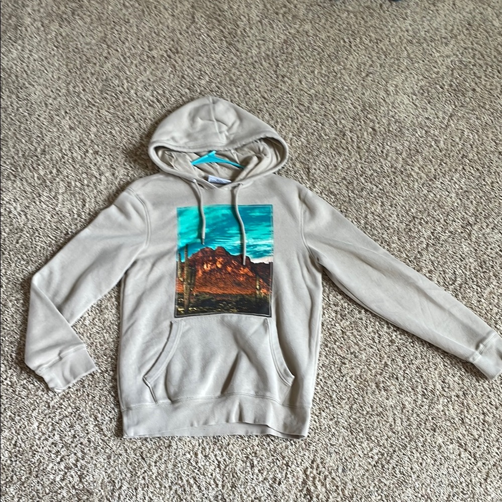 Sonoma Tan Sweater with Scenic Design